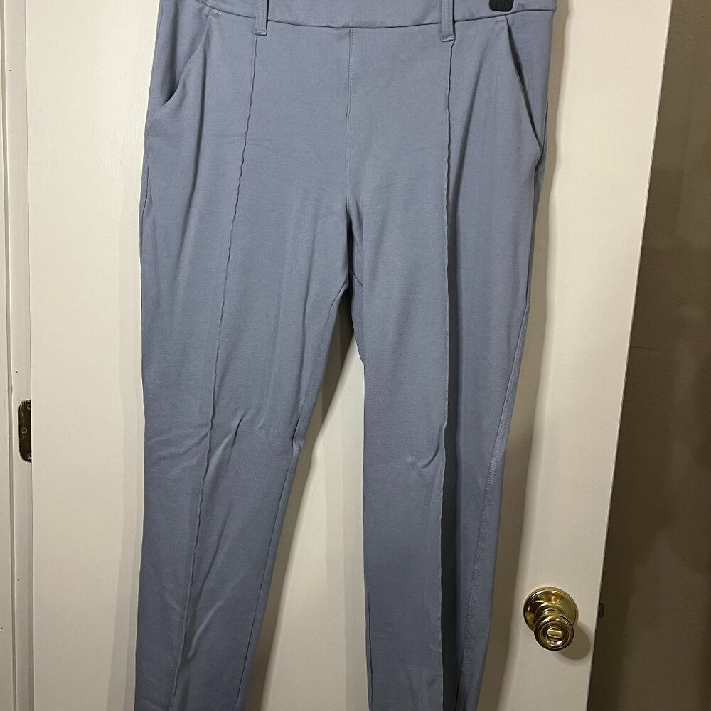 Lee Pull On Creased Stretch Size 14 New Dress Pants Light Gray
